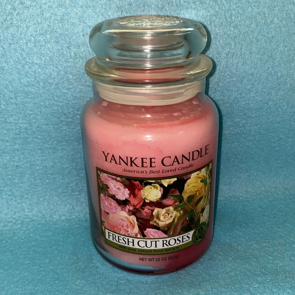YANKEE CANDLE fresh cut roses 22 oz. Rare